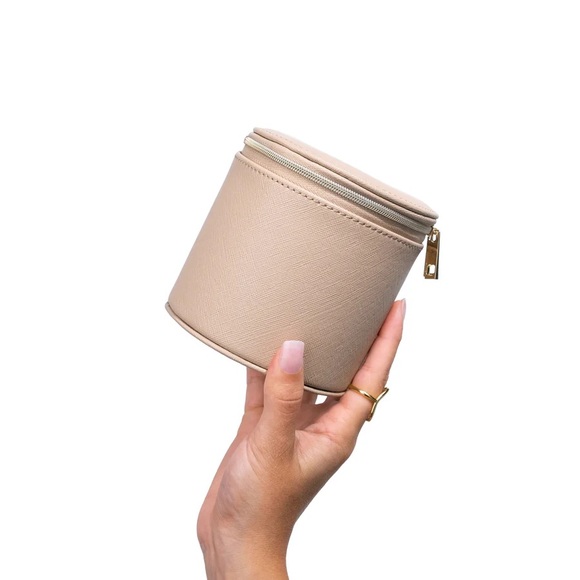 🆕 Fitglow Eco Luxe Lip Serum Makeup Case - Picture 2 of 5